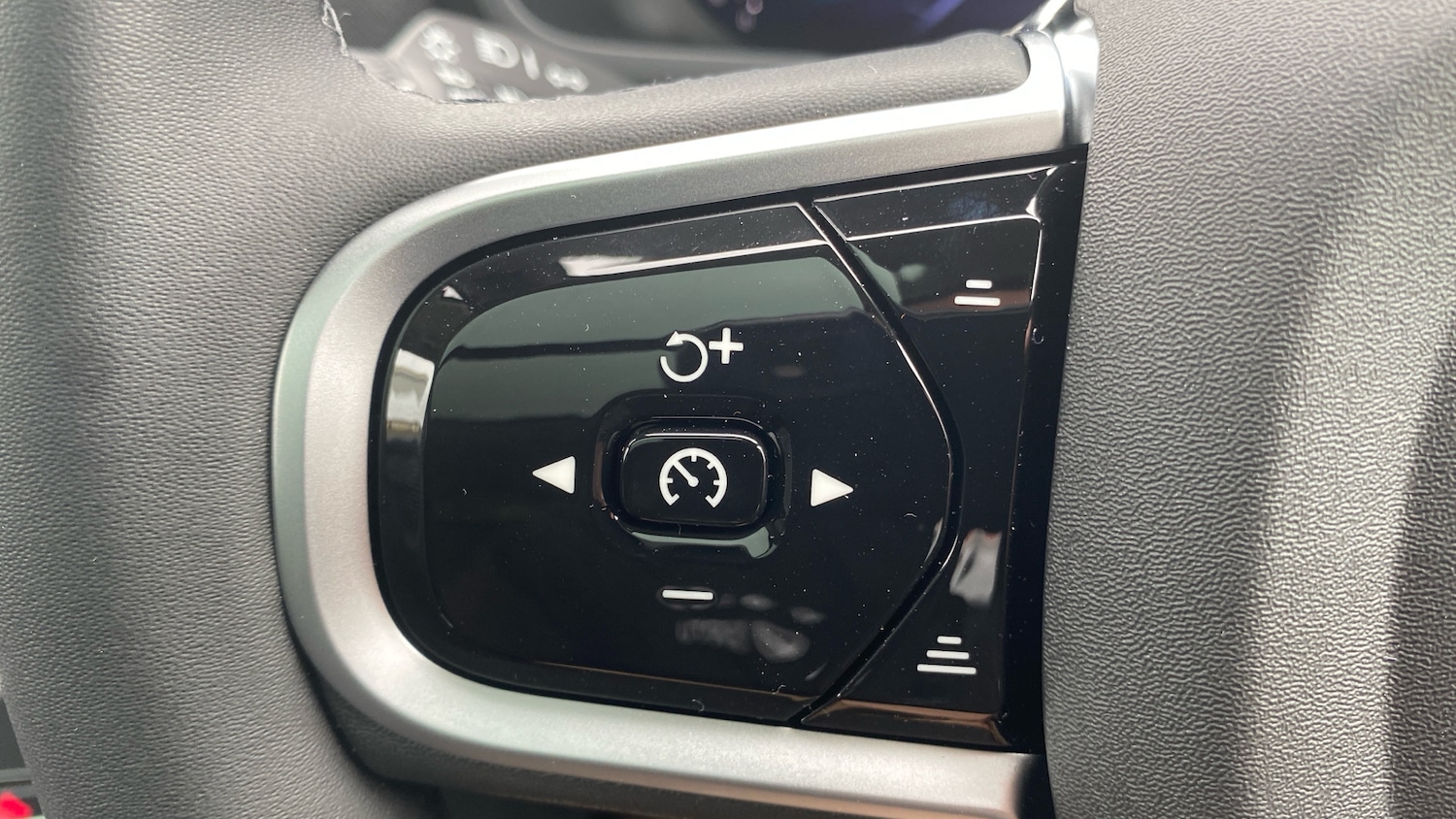 Used Volvo XC90 2025 for sale - 77198788: Photo 18