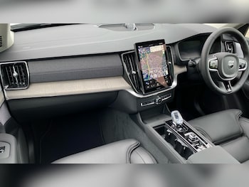 Used Volvo XC90 2025 for sale - 77198788: Photo