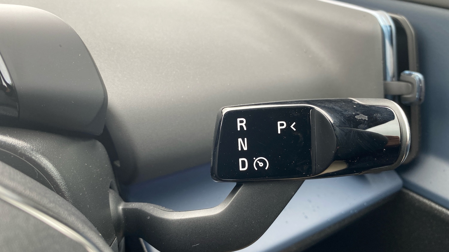 Used Volvo EX30 2025 for sale - 76653280: Photo 14