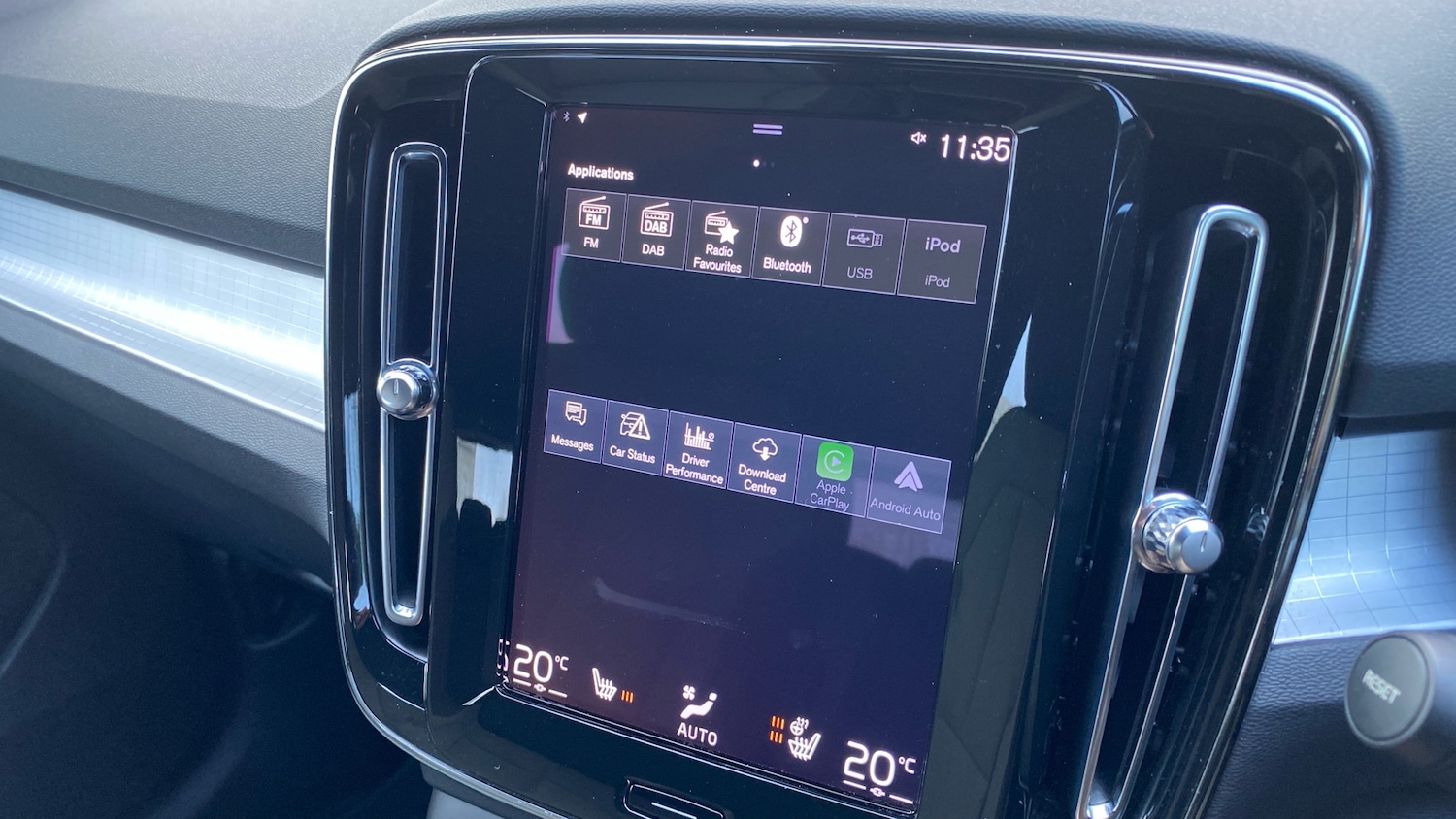 Used Volvo XC40 2023 for sale - 77946946: Photo 15