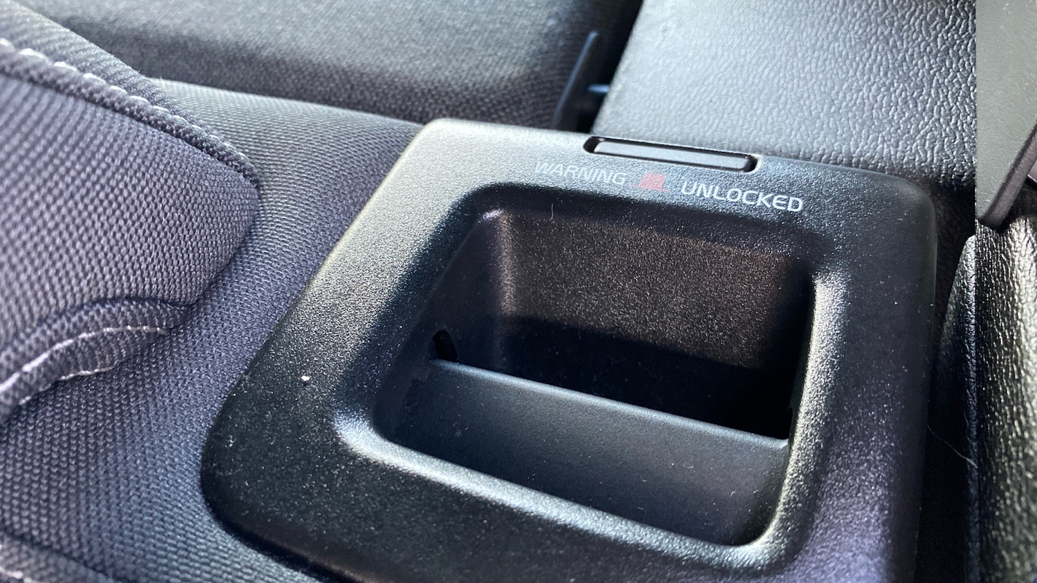 Used Volvo XC40 2023 for sale - 77946946: Photo 37