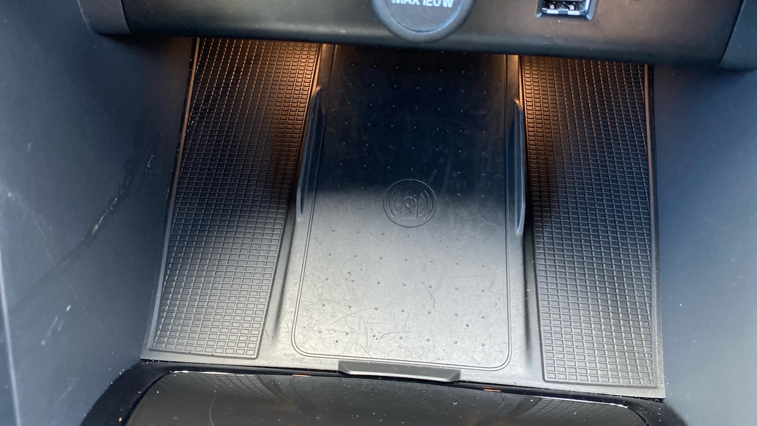 Used Volvo XC40 2023 for sale - 77946946: Photo 50