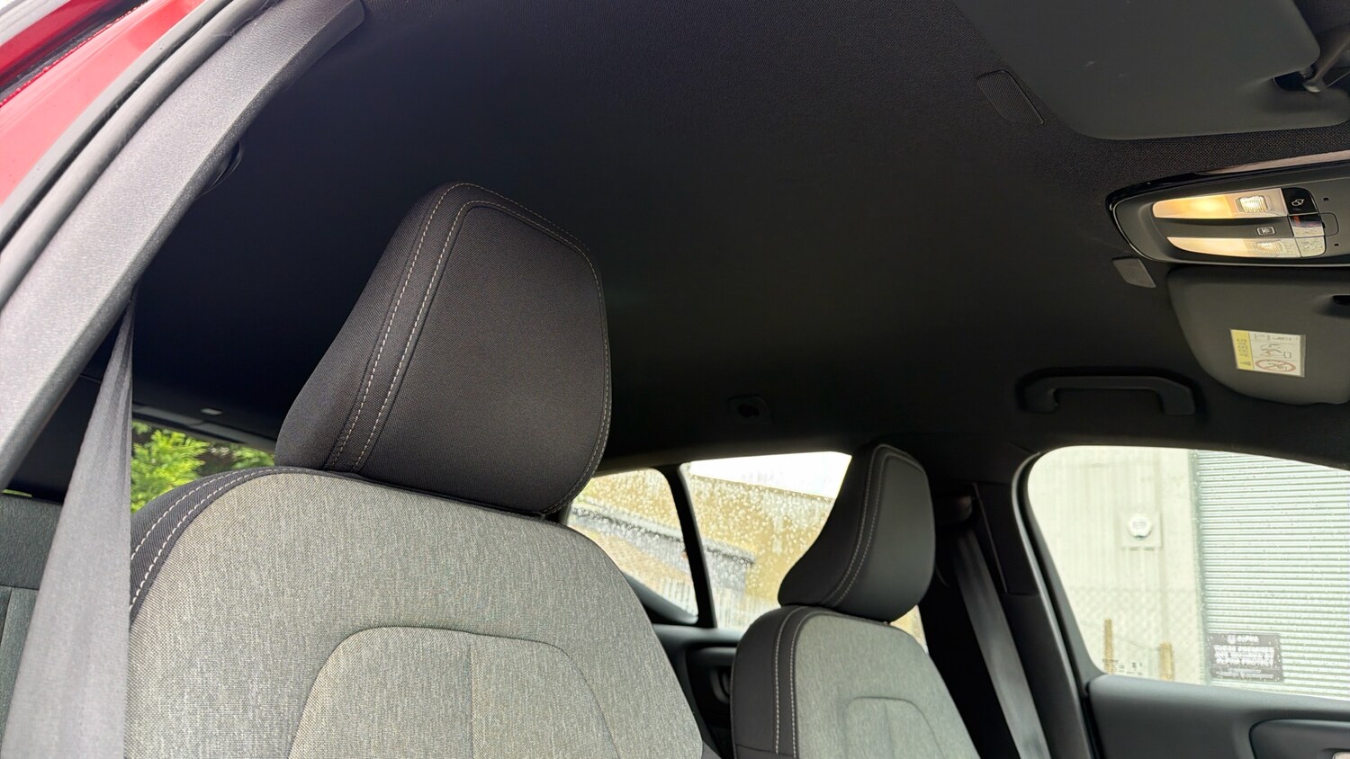 Used Volvo XC40 2023 for sale - 77930502: Photo 31