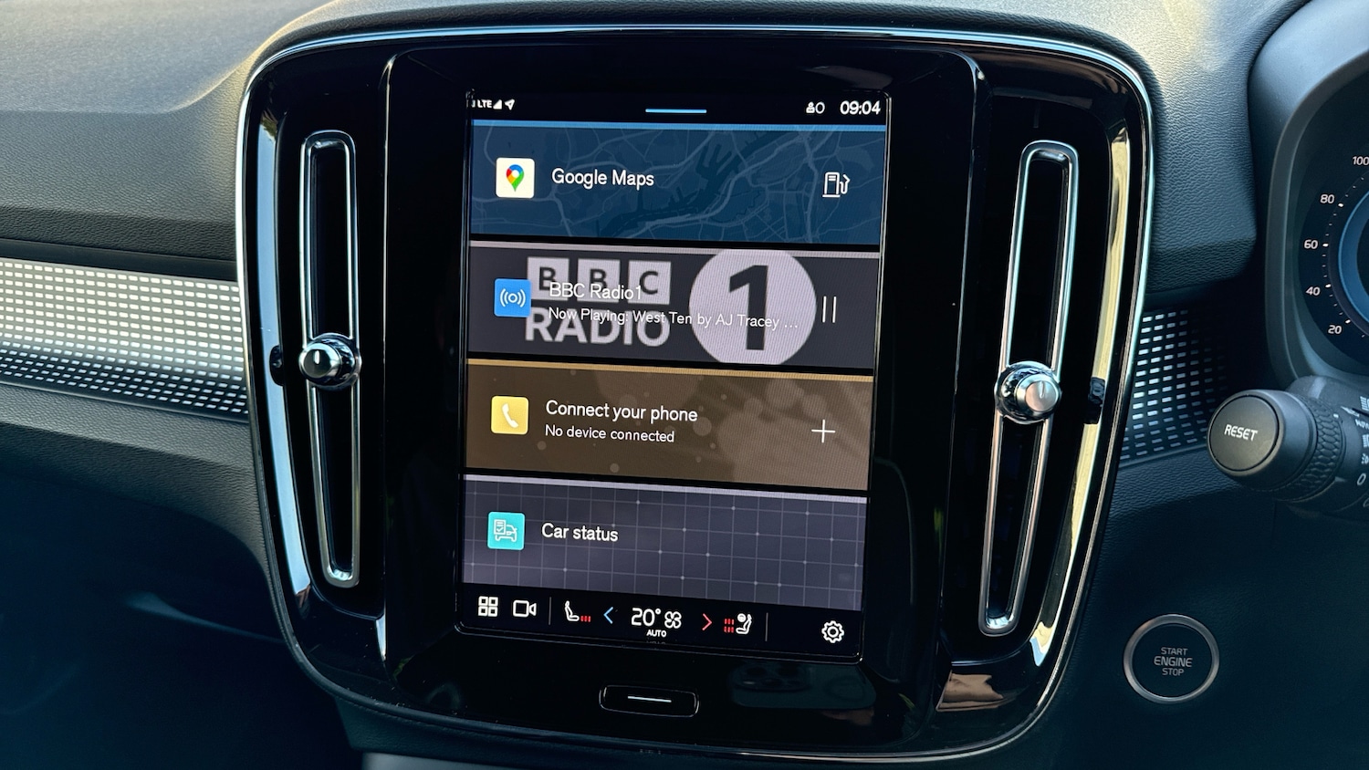 Used Volvo XC40 2024 for sale - 76653307: Photo 21