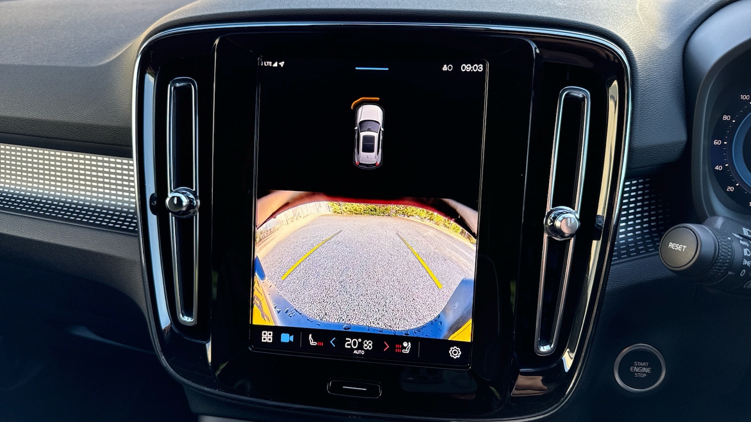 Used Volvo XC40 2024 for sale - 76653307: Photo 36