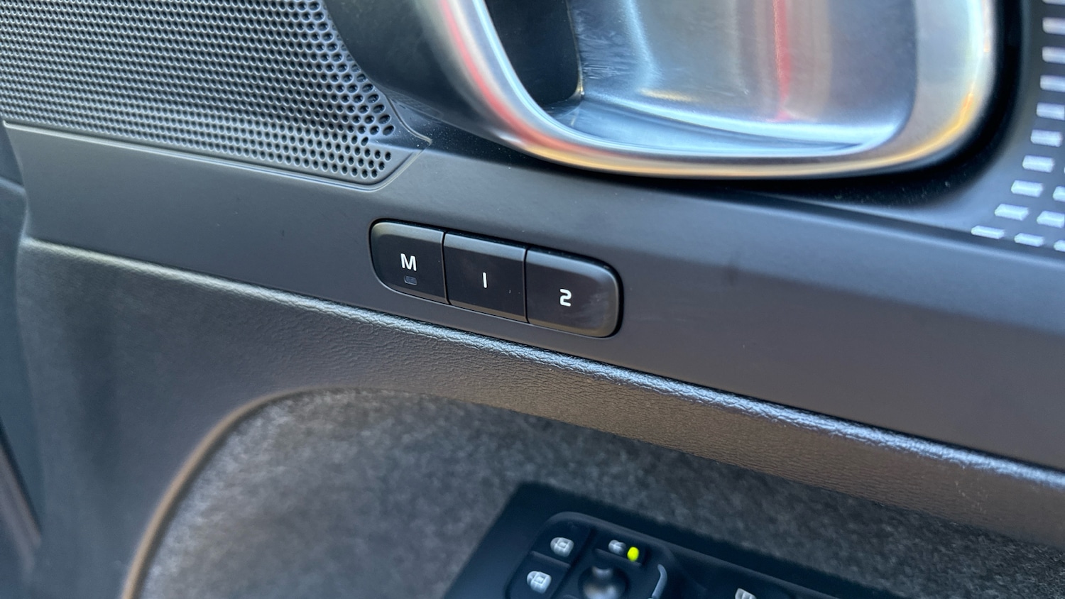 Used Volvo XC40 2024 for sale - 76653307: Photo 40