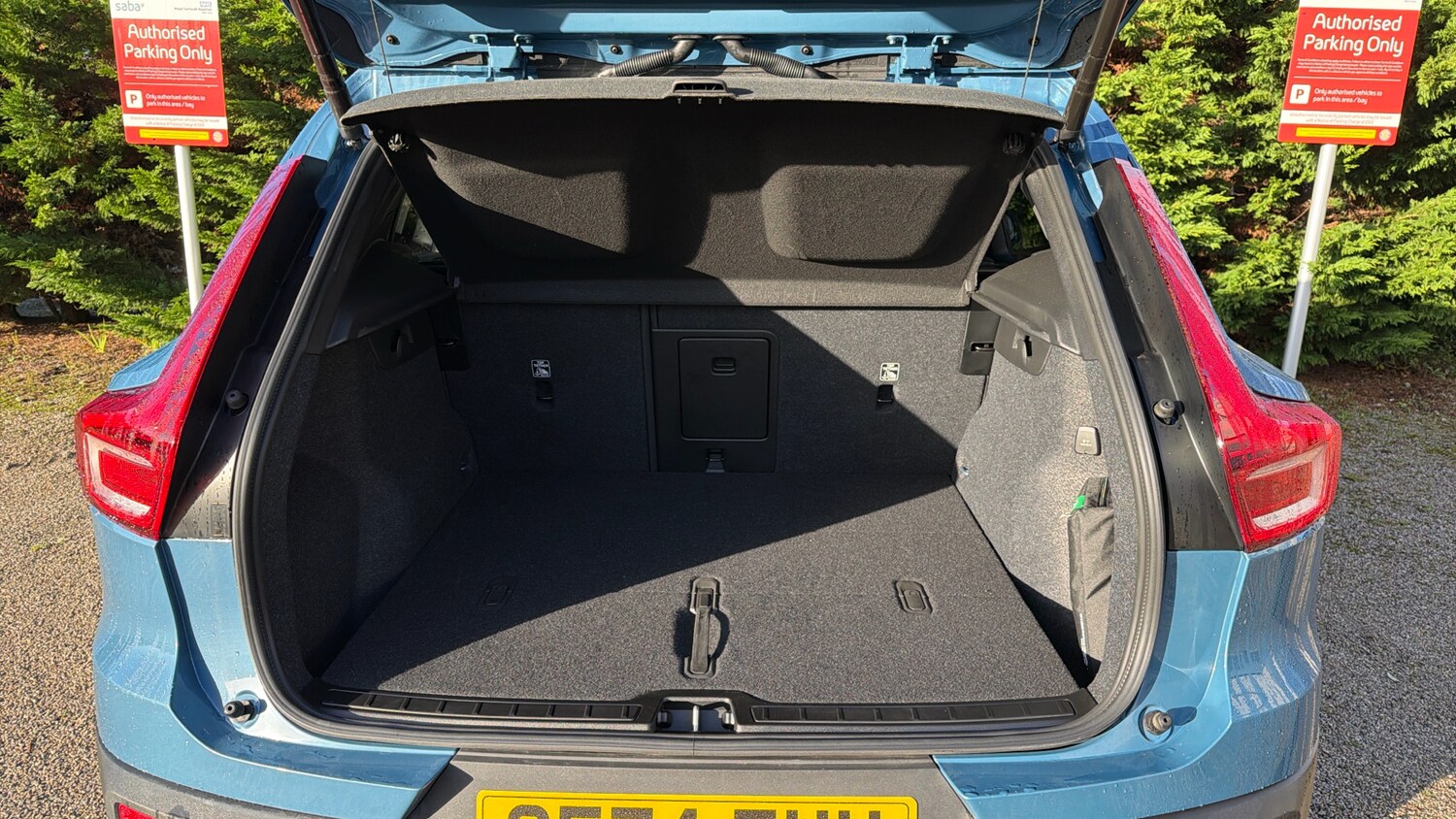 Used Volvo XC40 2024 for sale - 76653299: Photo 13