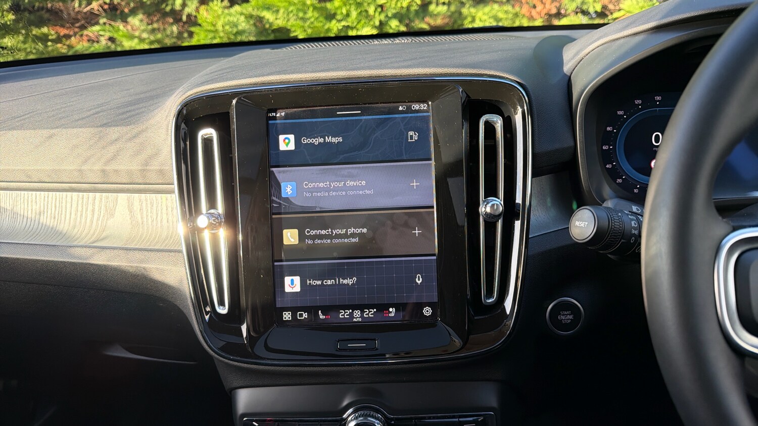 Used Volvo XC40 2024 for sale - 76653299: Photo 17