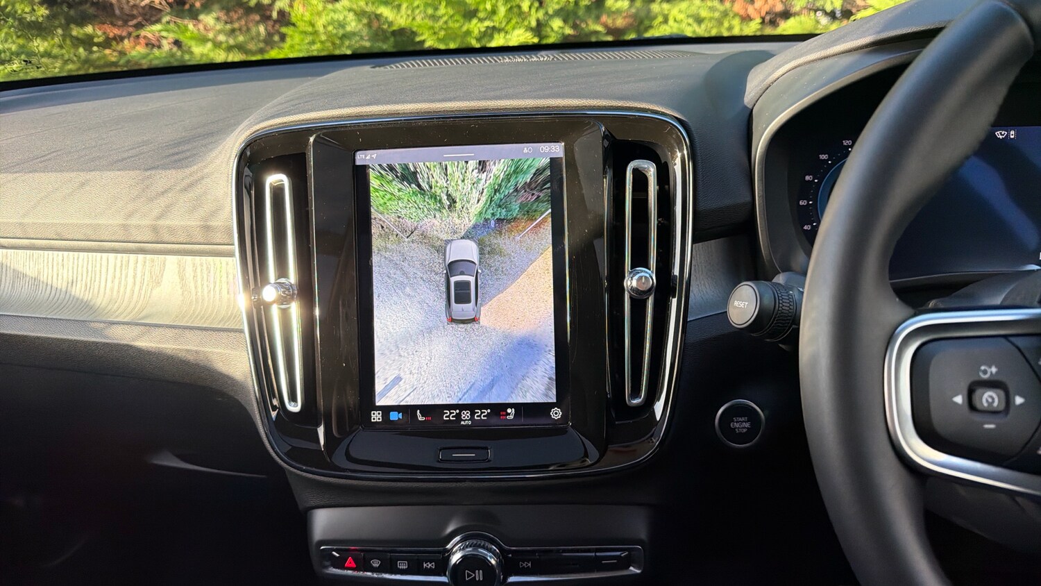 Used Volvo XC40 2024 for sale - 76653299: Photo 39