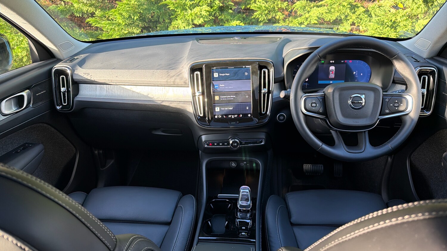 Used Volvo XC40 2024 for sale - 76653299: Photo 5