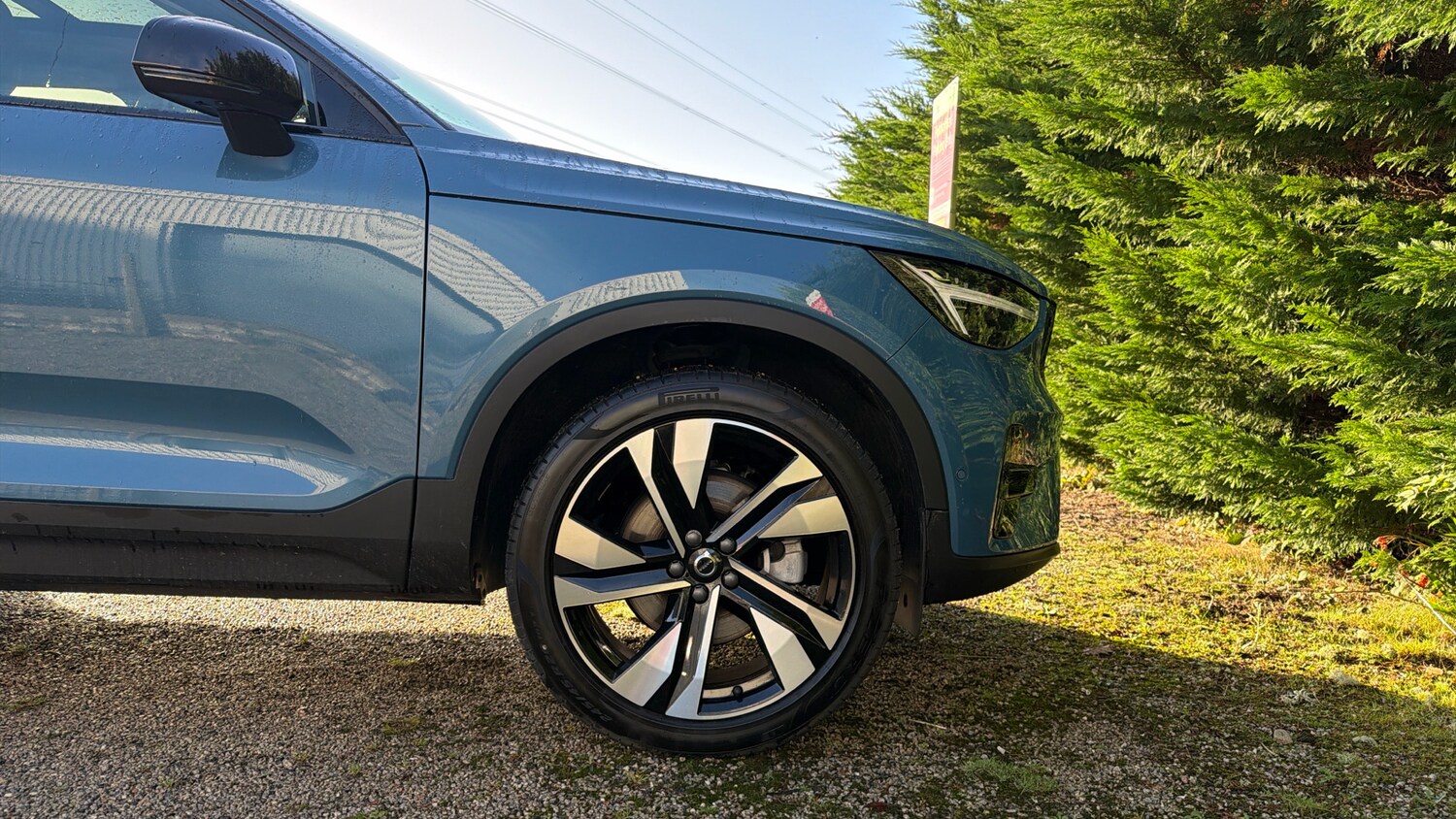 Used Volvo XC40 2024 for sale - 76653299: Photo 9