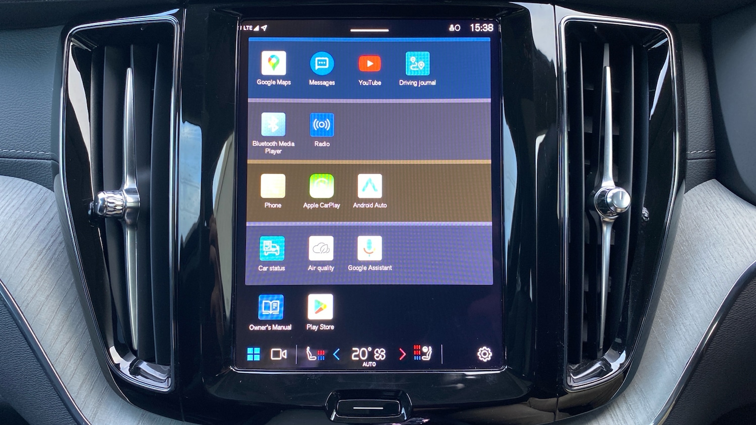 Used Volvo XC60 2025 for sale - 77375793: Photo 12