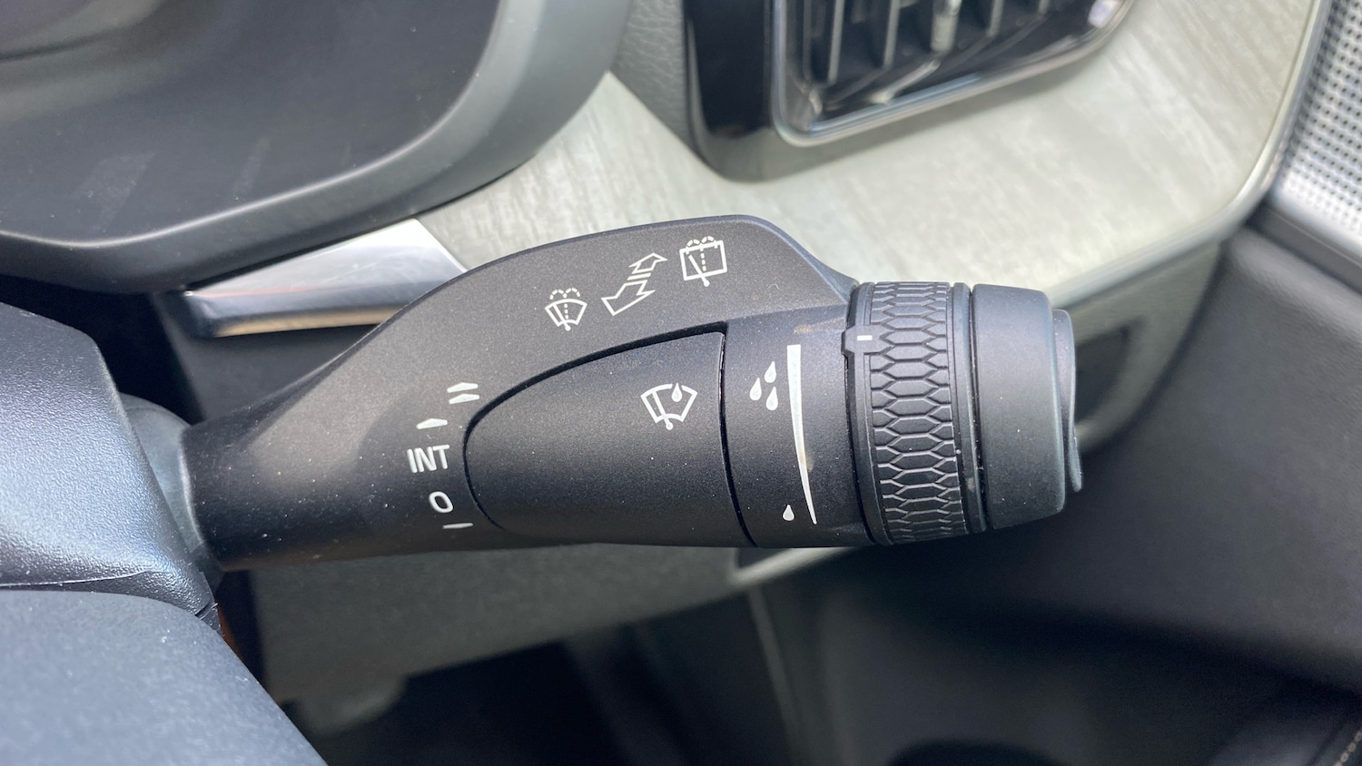 Used Volvo XC60 2025 for sale - 77375793: Photo 22