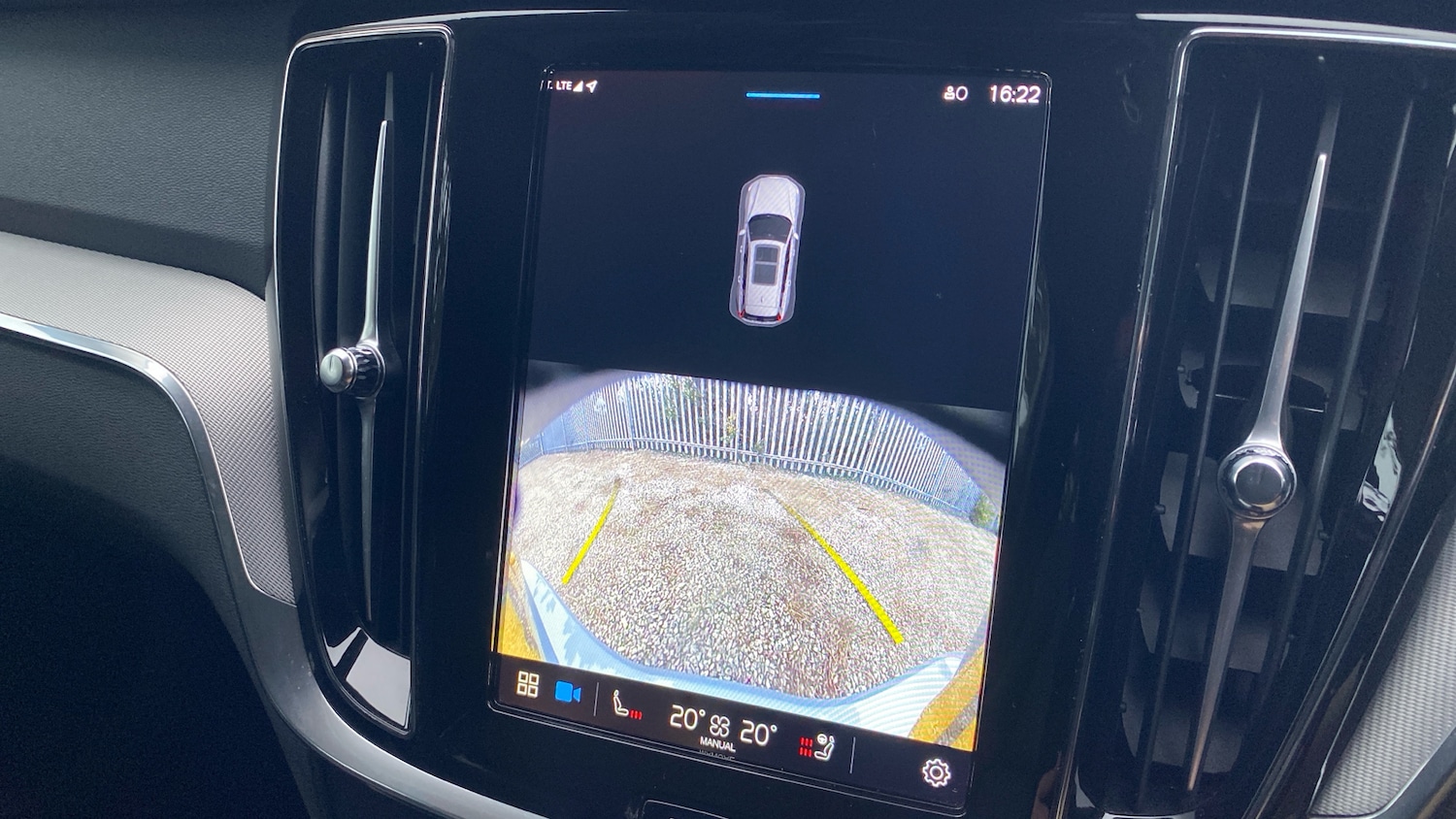 Used Volvo V60 2025 for sale - 77543516: Photo 18