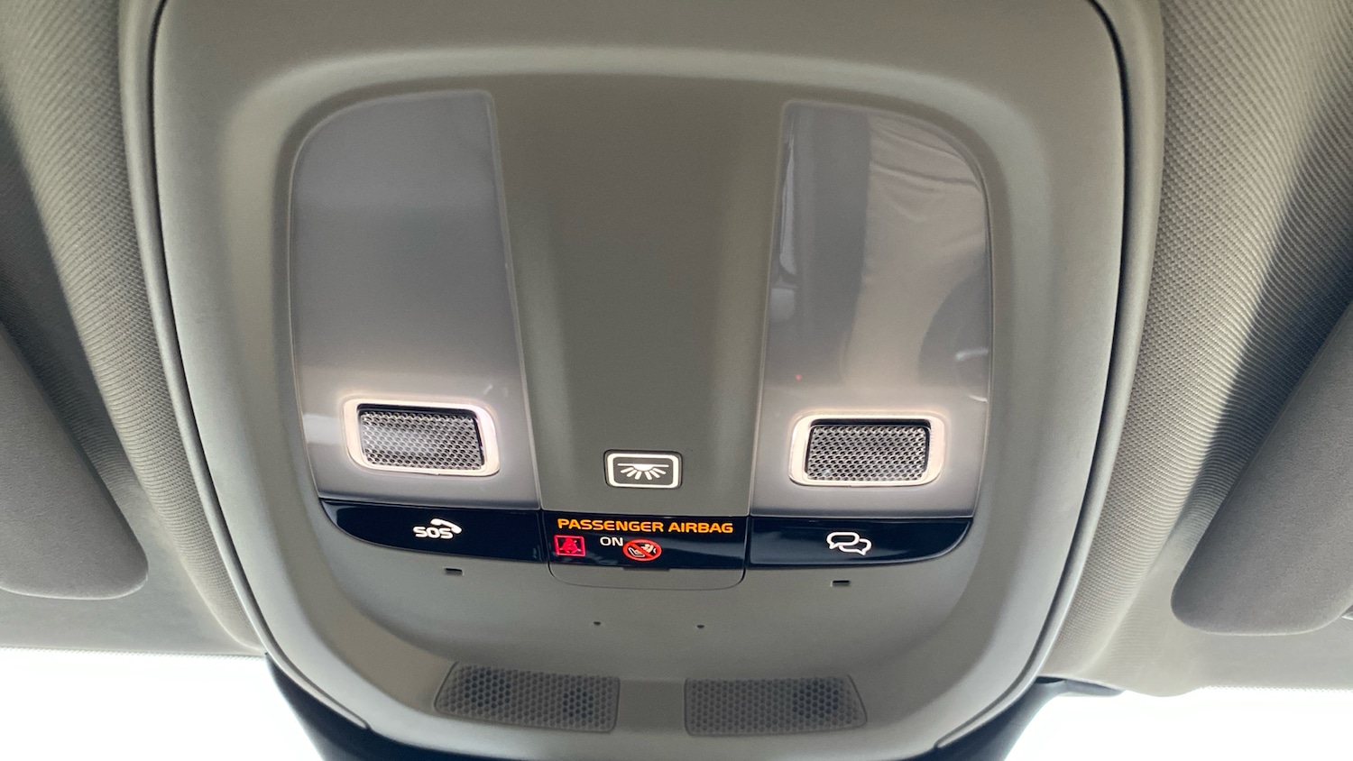 Used Volvo V60 2025 for sale - 77543516: Photo 27