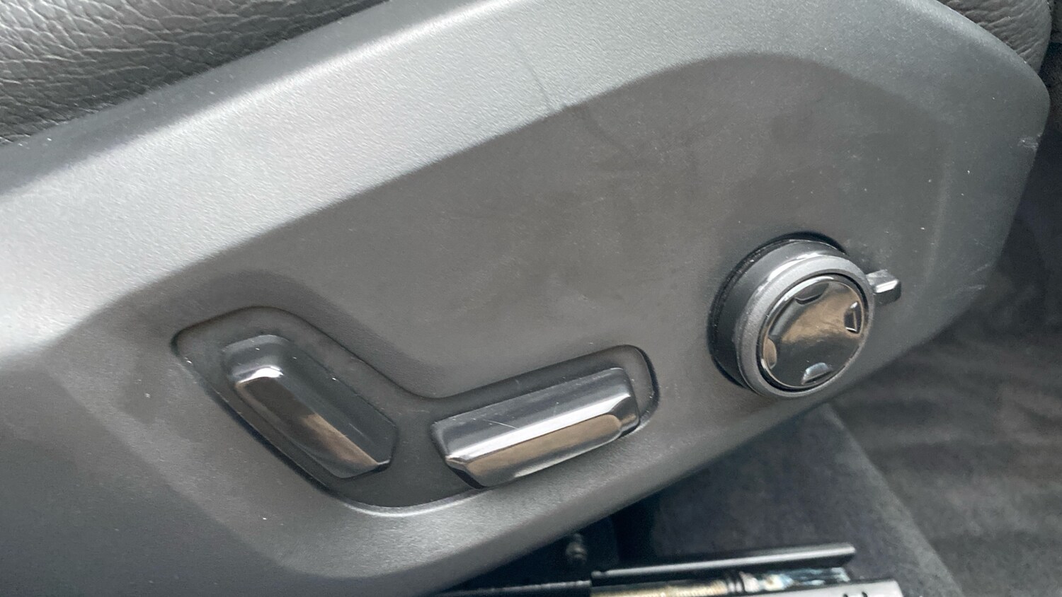 Used Volvo V60 2025 for sale - 77543516: Photo 29