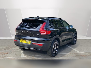 Used Volvo XC40 2023 for sale - 79557082: Photo
