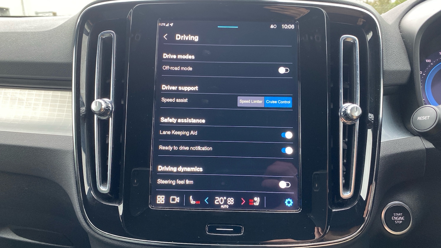 Used Volvo XC40 2023 for sale - 76653220: Photo 34