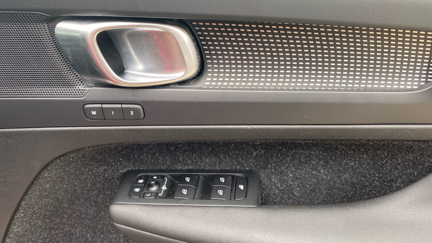 Used Volvo XC40 2020 for sale - 77845186: Photo 28