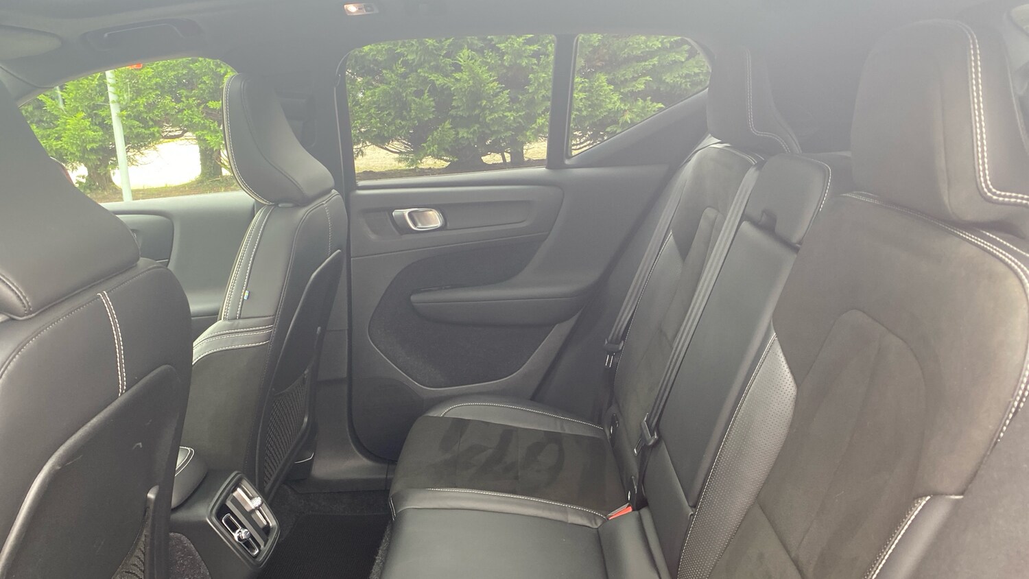 Used Volvo XC40 2020 for sale - 77845186: Photo 32