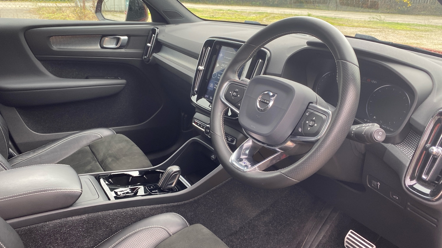 Used Volvo XC40 2020 for sale - 77845186: Photo 4