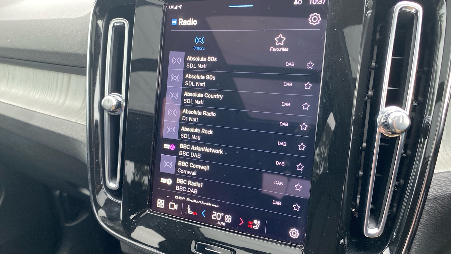 Used Volvo XC40 2024 for sale - 76653305: Photo 37