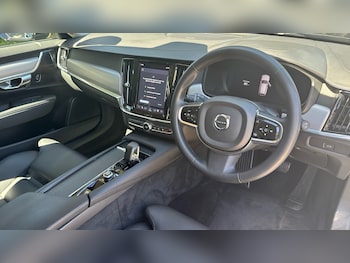 Used Volvo V90 2023 for sale - 79557081: Photo
