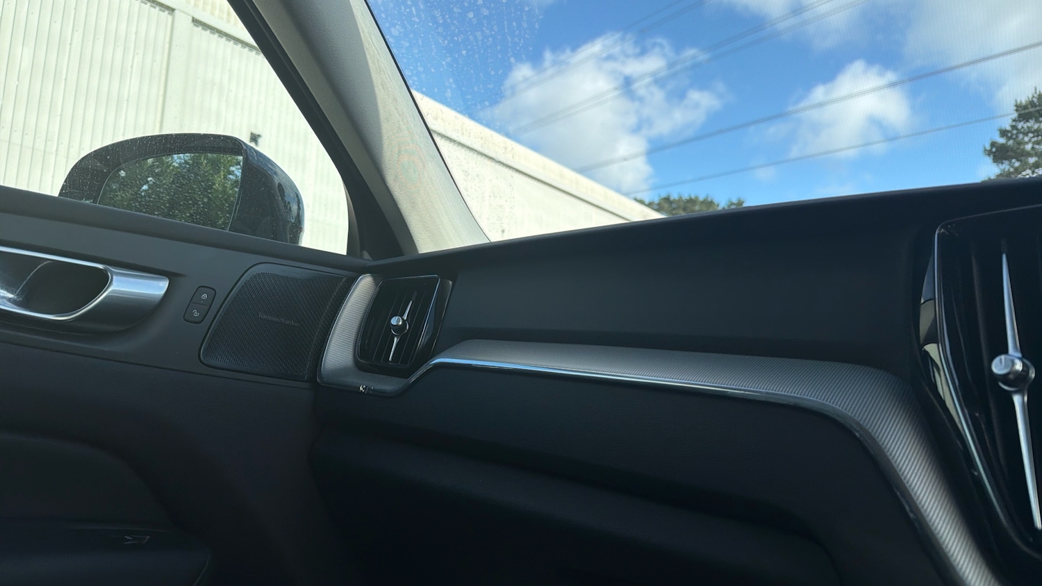 Used Volvo XC60 2023 for sale - 77845184: Photo 14