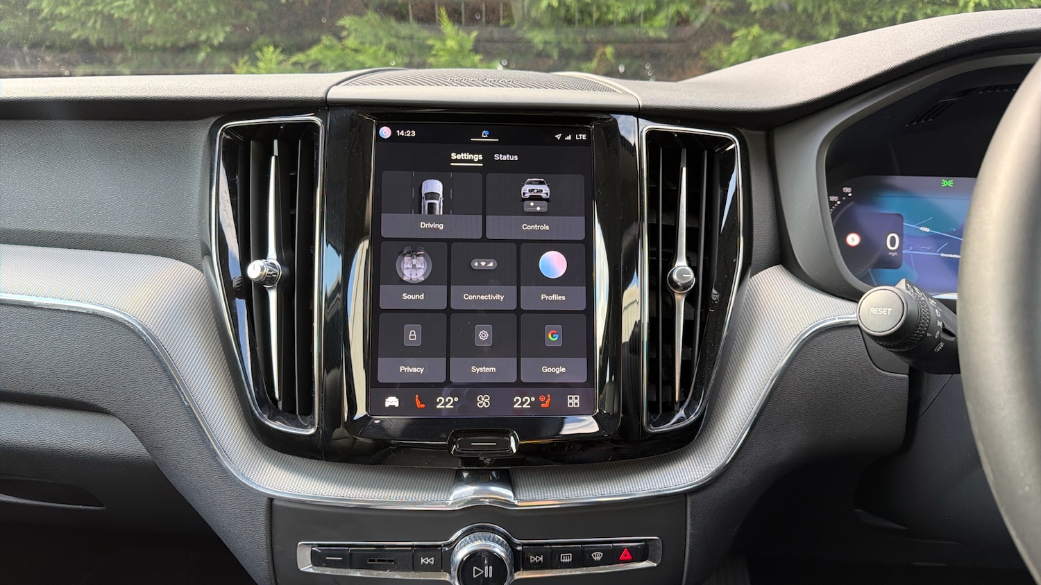 Used Volvo XC60 2023 for sale - 77845184: Photo 17