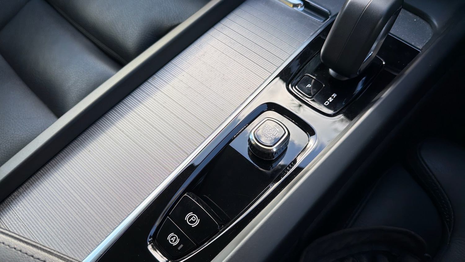 Used Volvo XC60 2023 for sale - 77845184: Photo 27