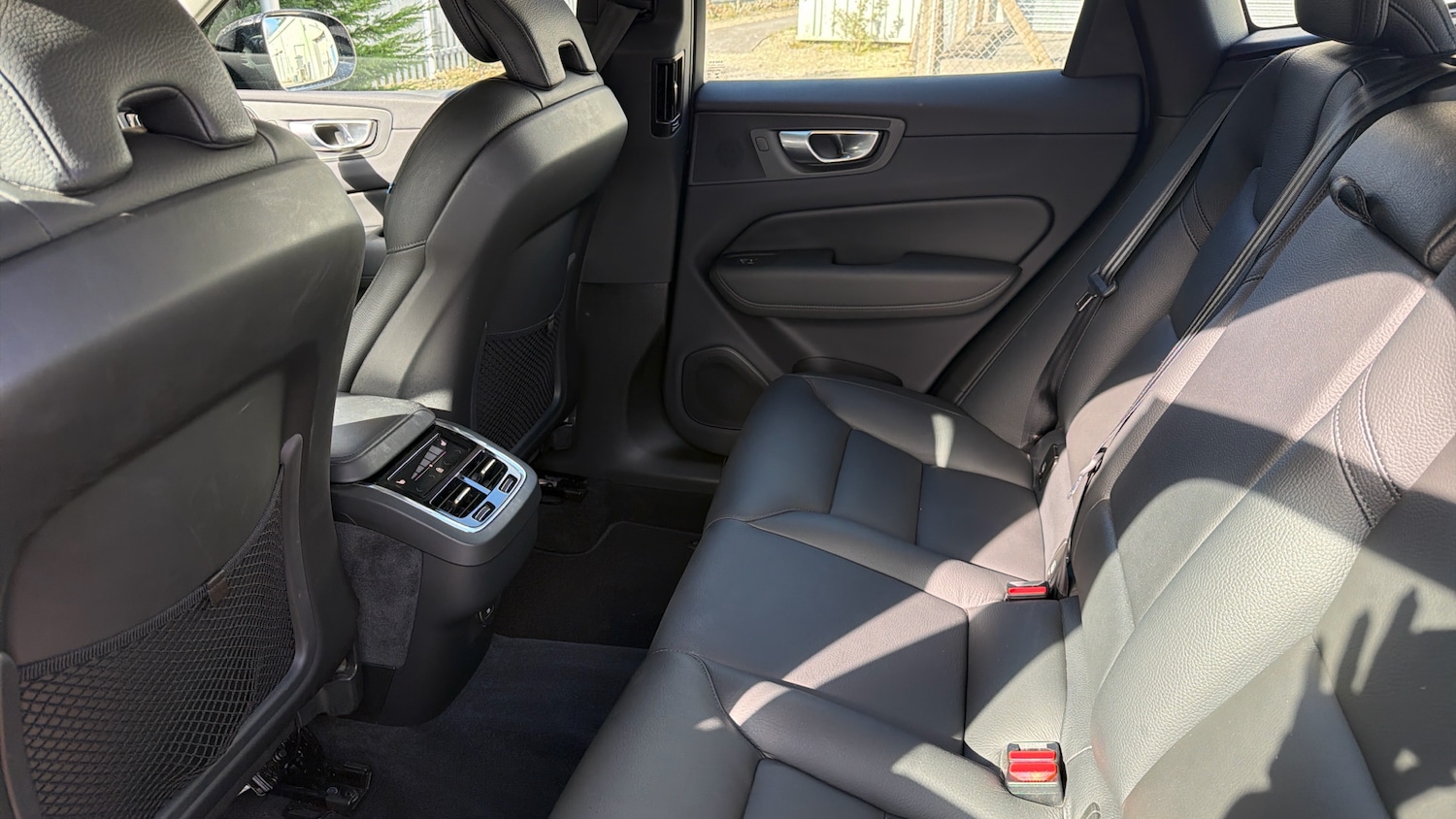 Used Volvo XC60 2023 for sale - 77845184: Photo 33