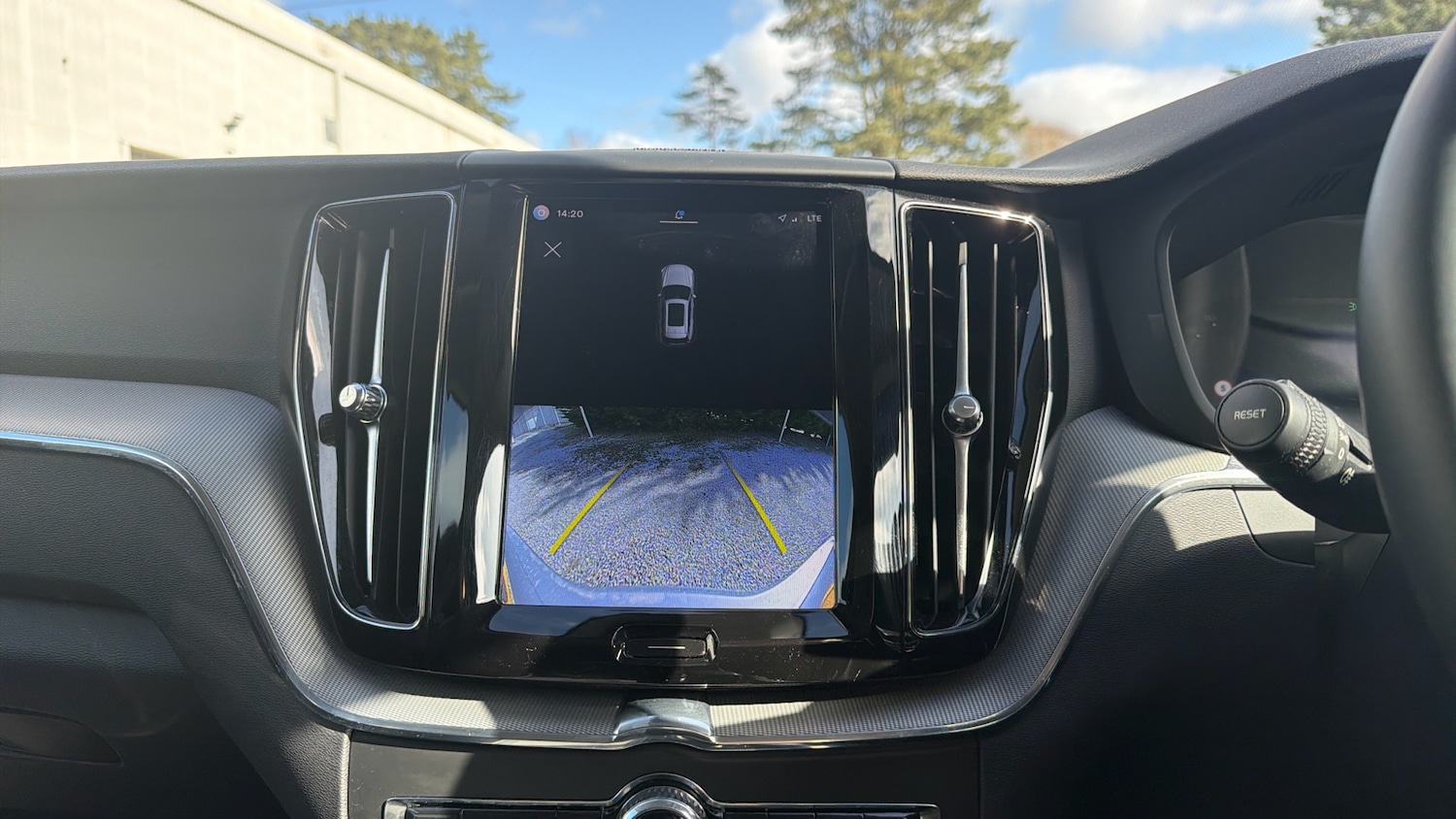 Used Volvo XC60 2023 for sale - 77845184: Photo 36