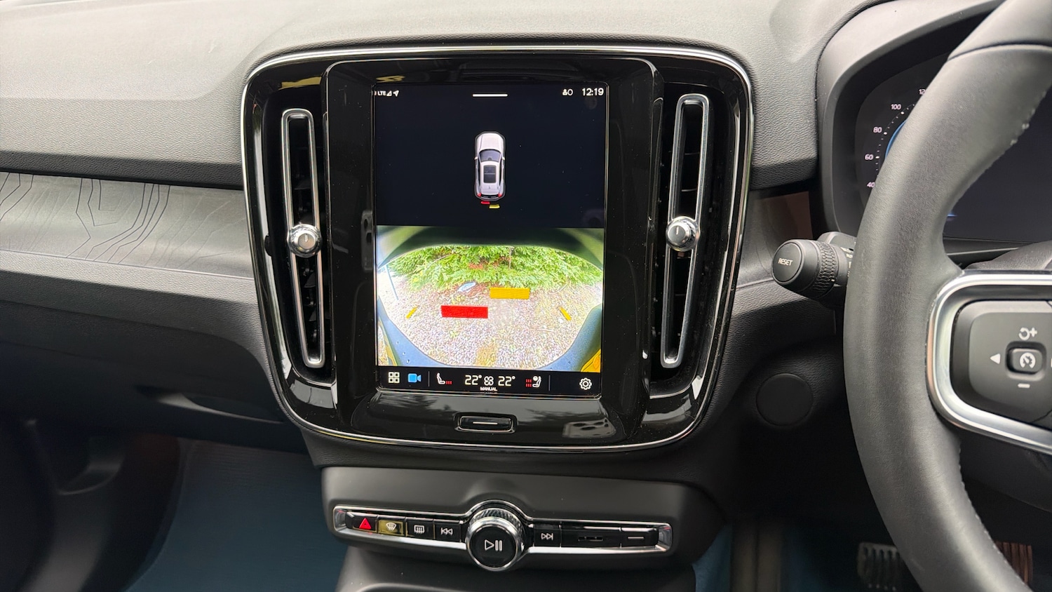 Used Volvo XC40 2022 for sale - 76653312: Photo 35