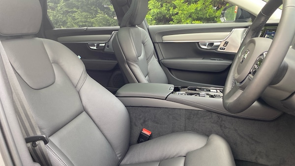 Used Volvo V90 2025 for sale - 75556068: Photo 9