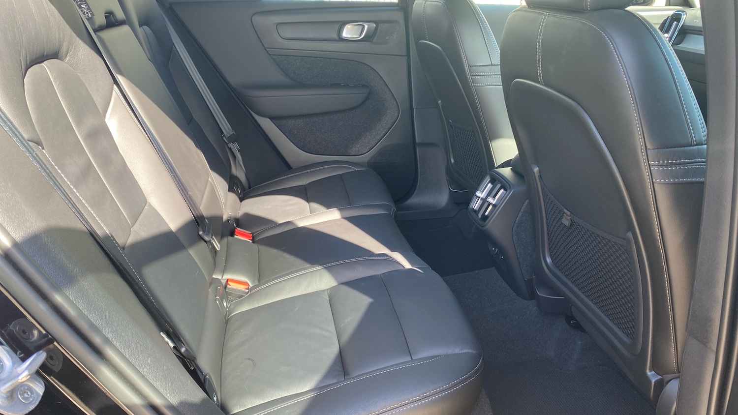 Used Volvo XC40 2023 for sale - 77901459: Photo 6