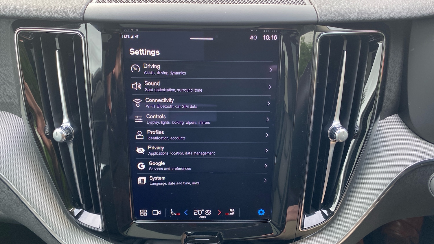 Used Volvo XC60 2023 for sale - 76653233: Photo 14