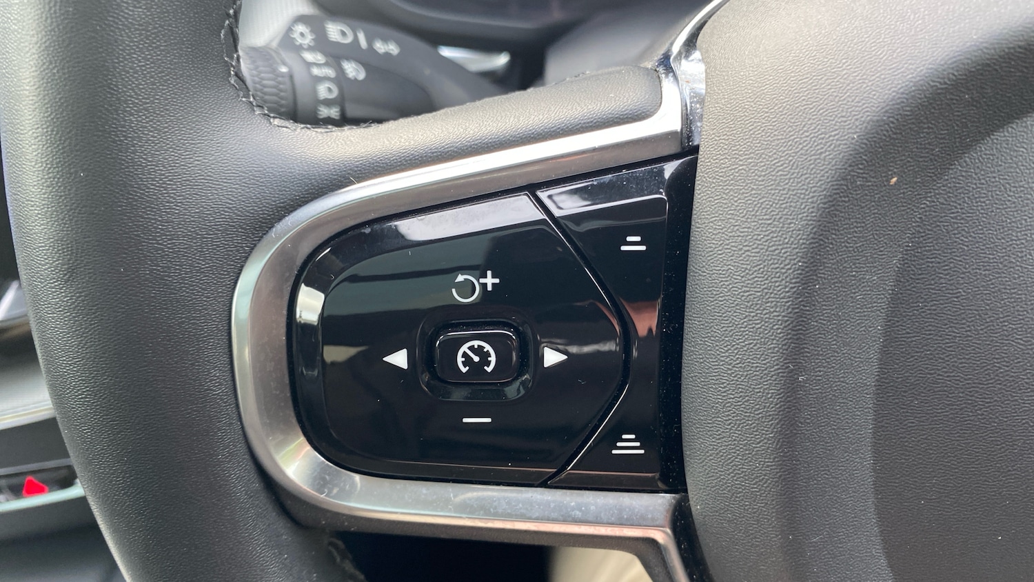 Used Volvo XC60 2023 for sale - 76653233: Photo 20