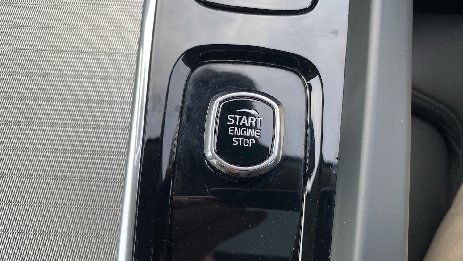 Used Volvo XC60 2023 for sale - 76653233: Photo 26