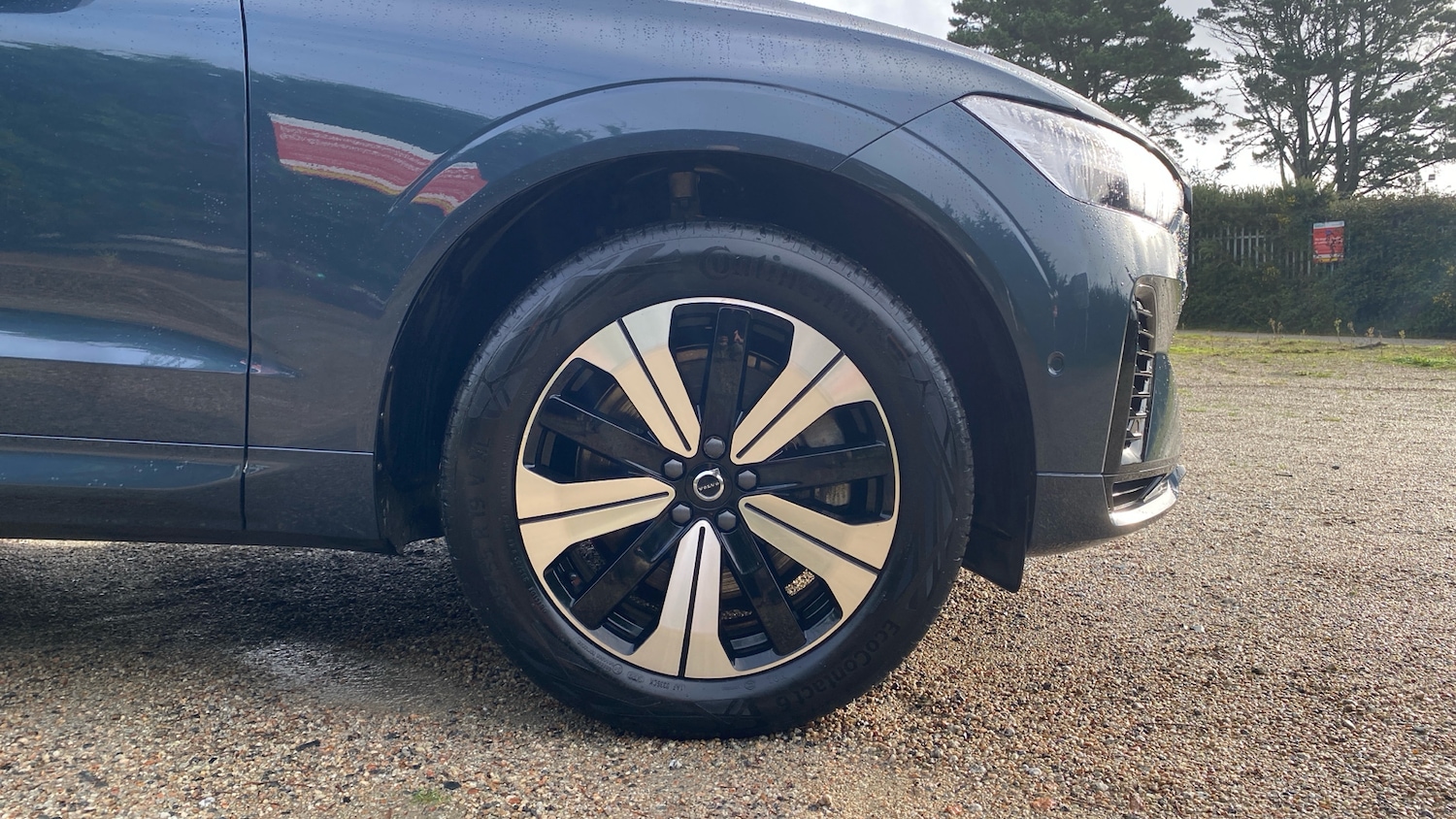 Used Volvo XC60 2023 for sale - 76653233: Photo 9