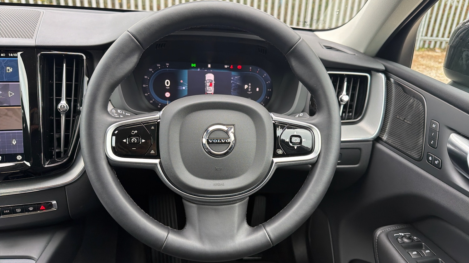 Used Volvo XC60 2024 for sale - 77459616: Photo 10