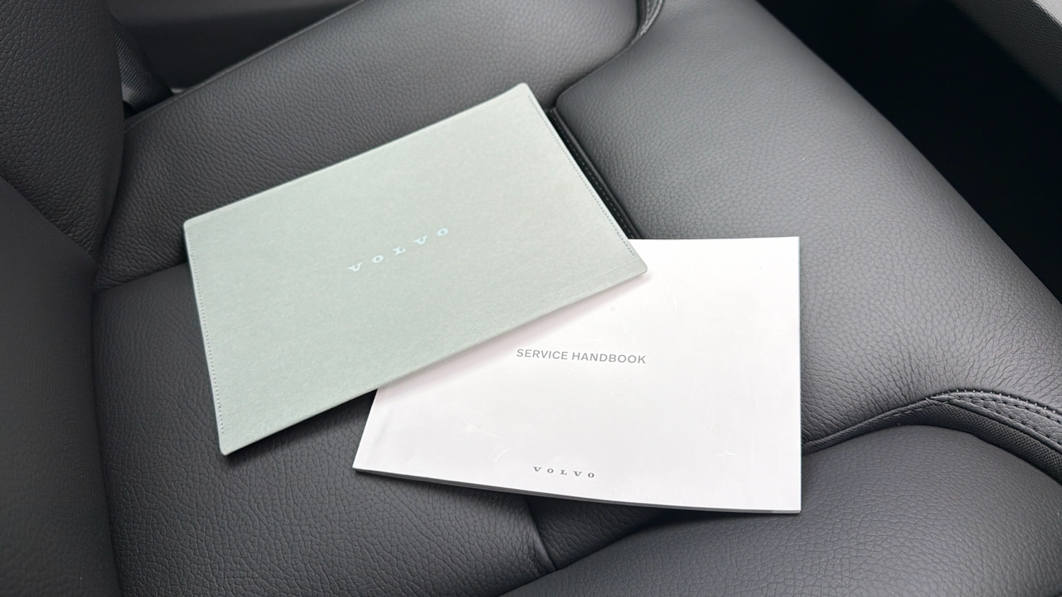 Used Volvo XC60 2024 for sale - 77459616: Photo 15