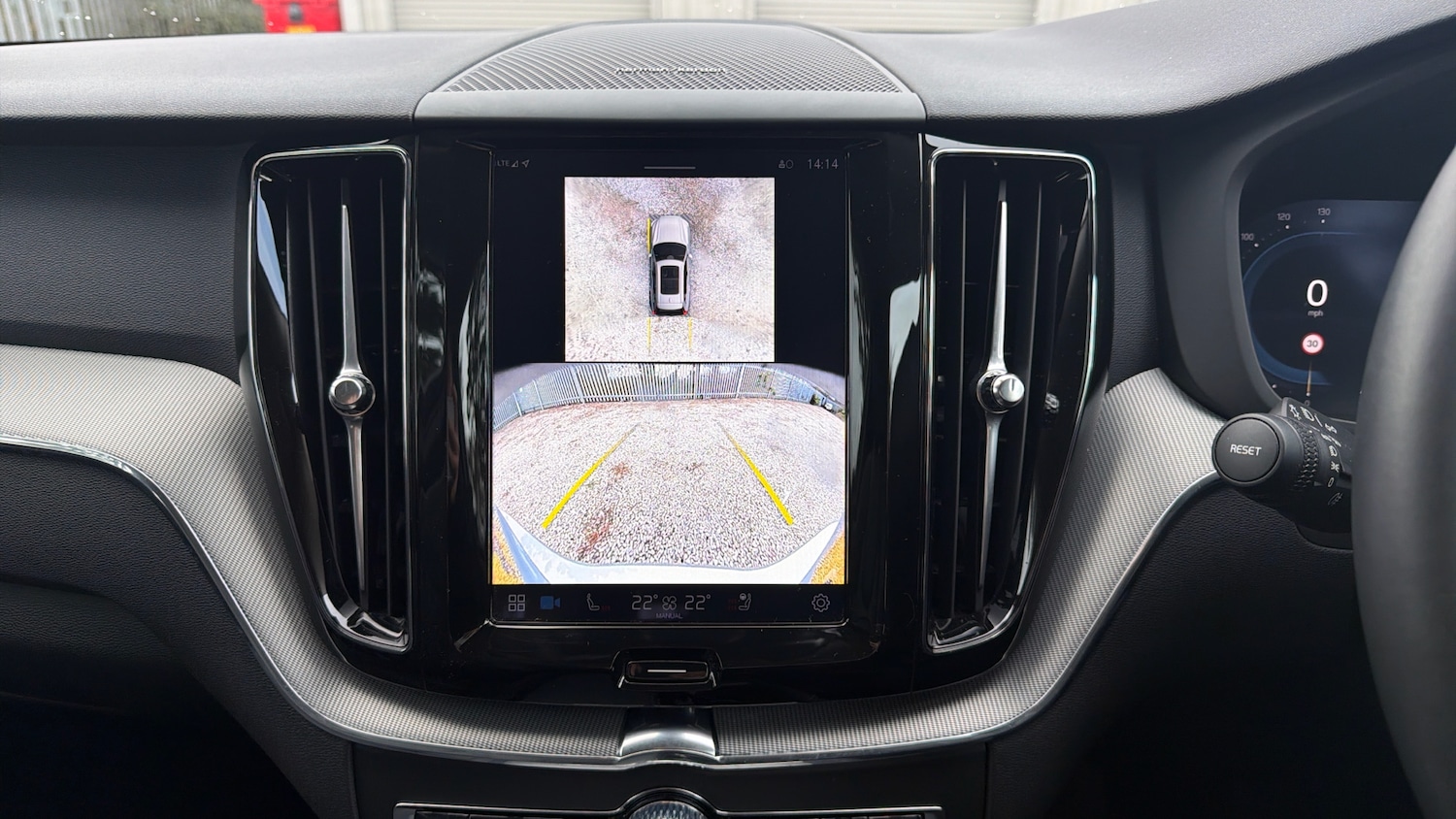 Used Volvo XC60 2024 for sale - 77459616: Photo 19