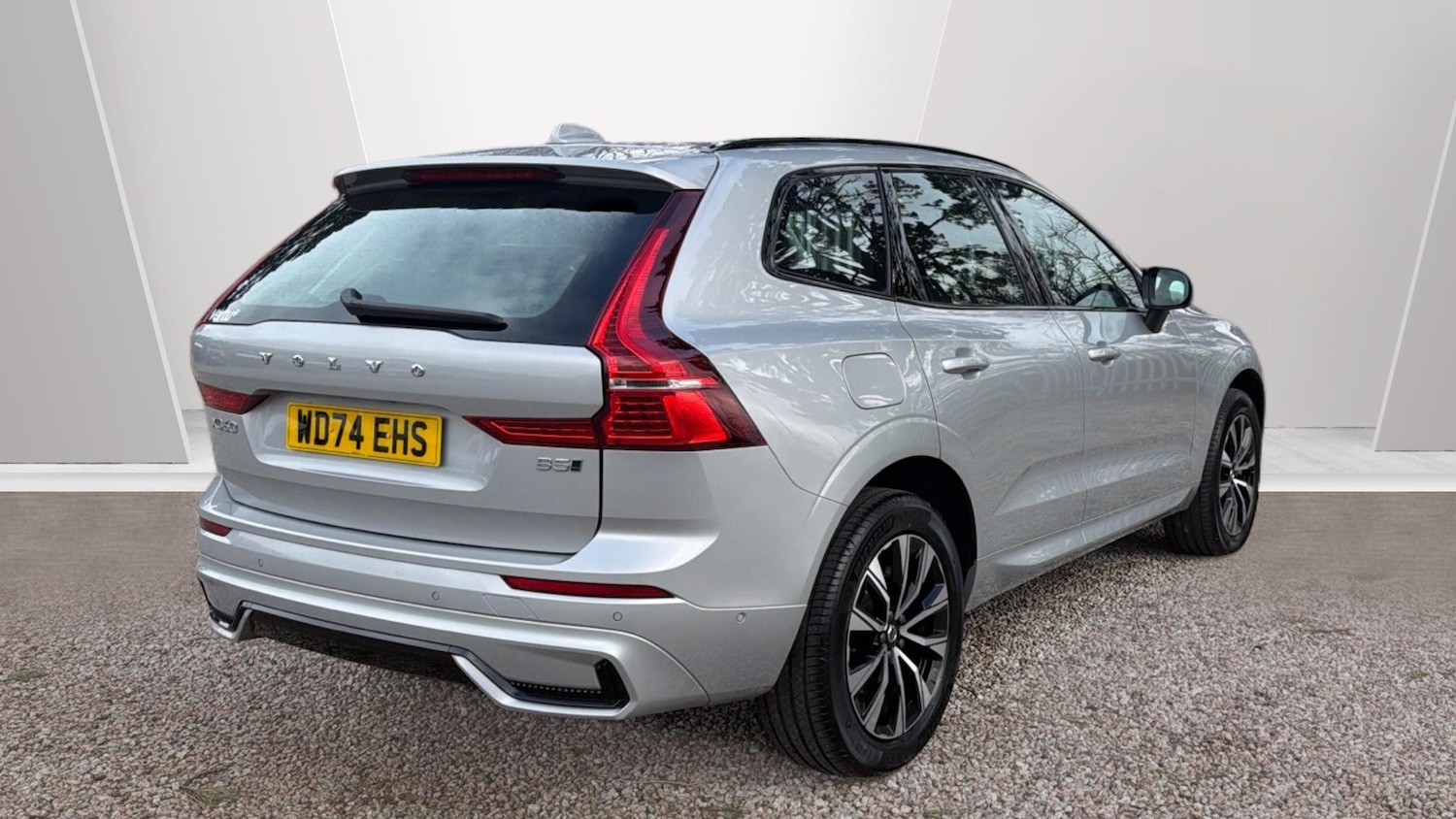 Used Volvo XC60 2024 for sale - 77459616: Photo 2