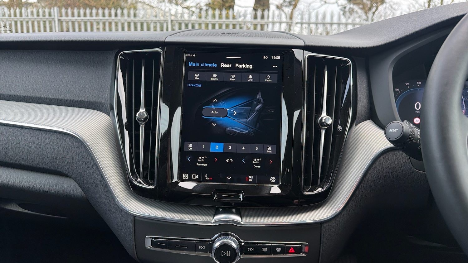 Used Volvo XC60 2024 for sale - 77459616: Photo 44