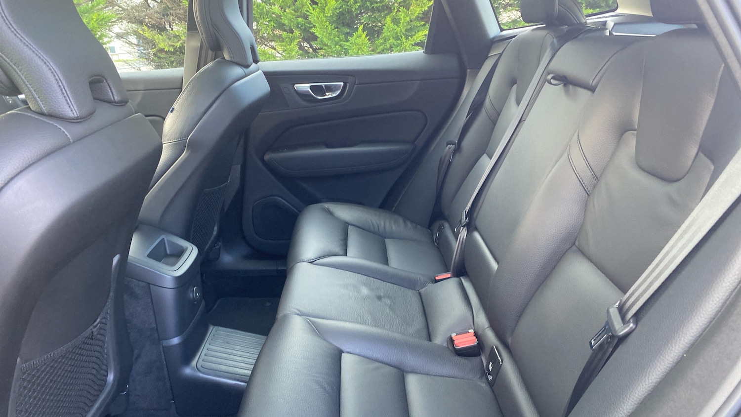 Used Volvo XC60 2022 for sale - 77168437: Photo 33