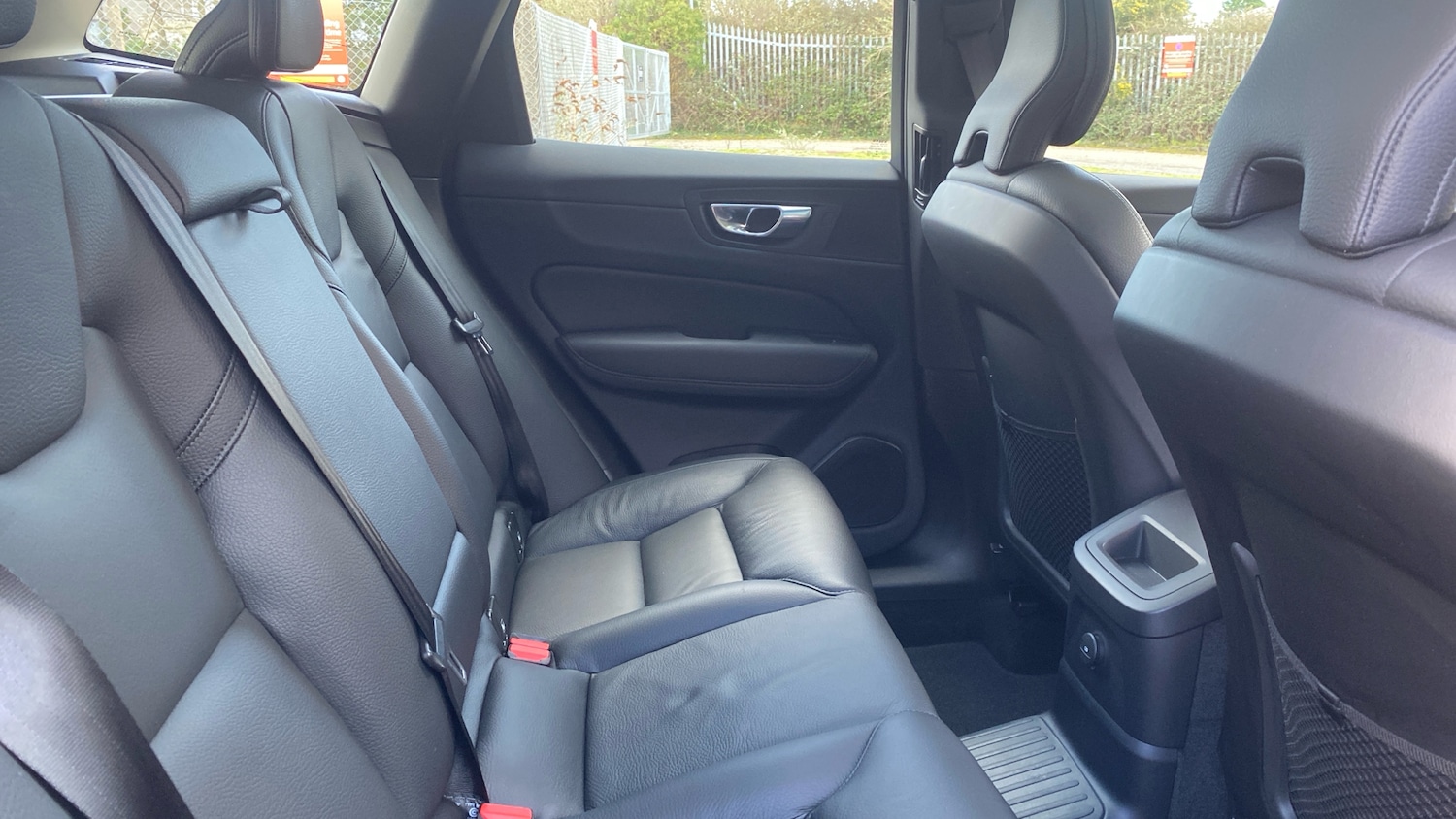 Used Volvo XC60 2022 for sale - 77168437: Photo 6