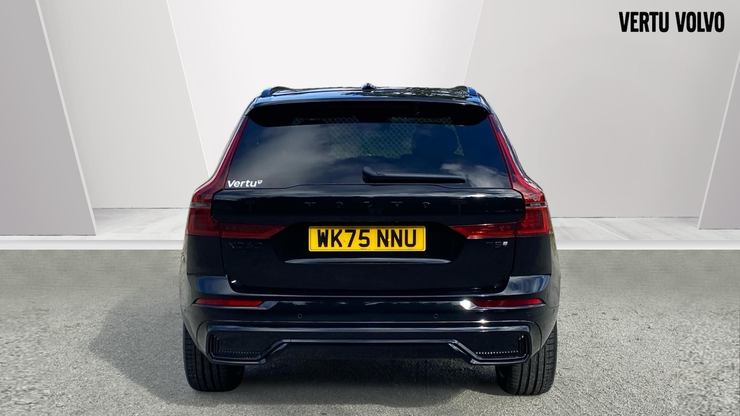 Used Volvo XC60 2025 for sale - 76653289: Photo 13