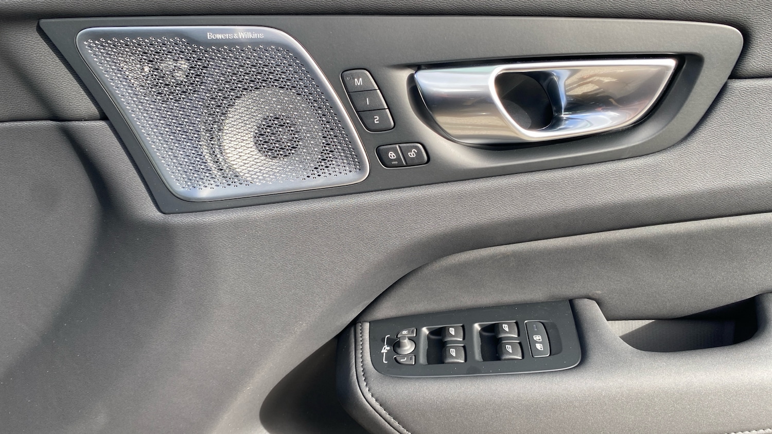 Used Volvo XC60 2025 for sale - 76653289: Photo 15