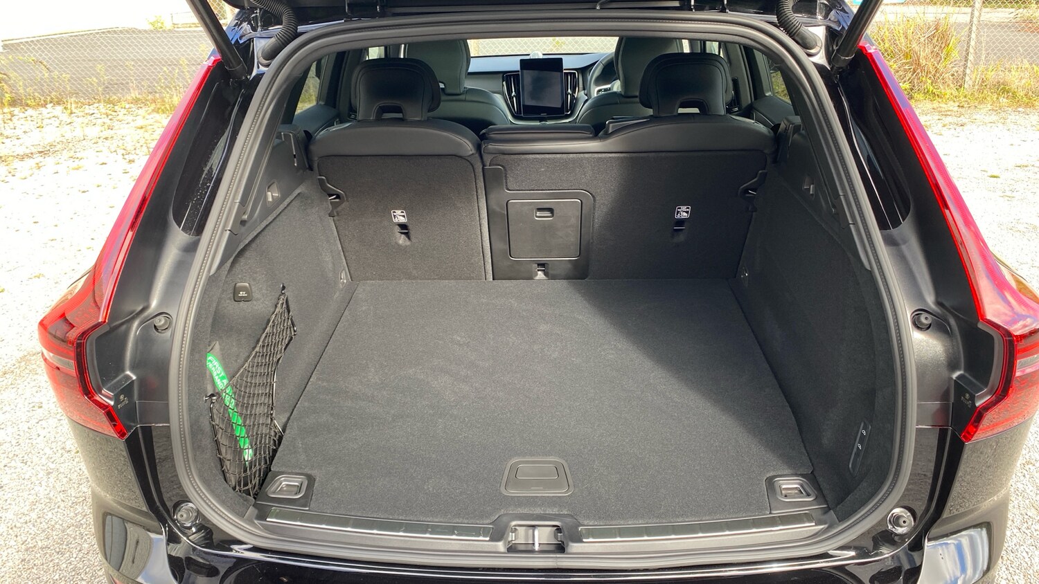 Used Volvo XC60 2025 for sale - 76653289: Photo 17