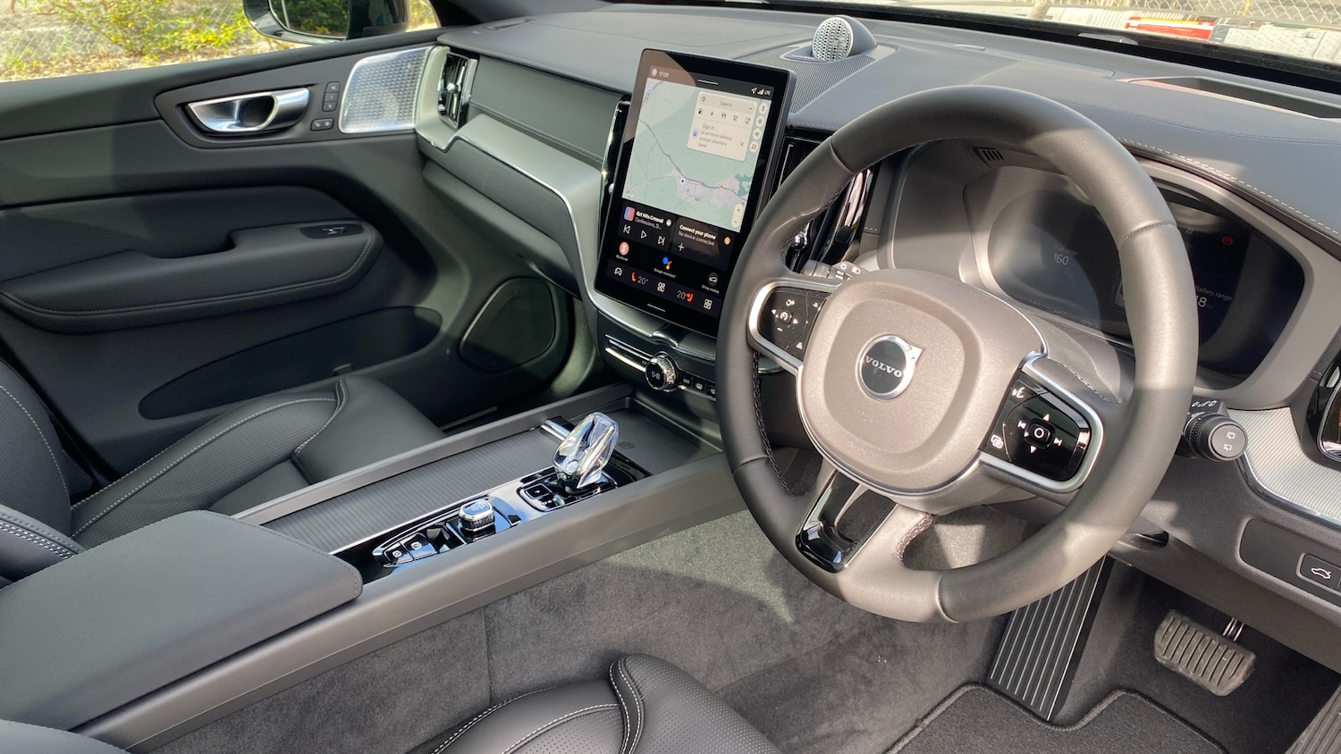 Used Volvo XC60 2025 for sale - 76653289: Photo 5